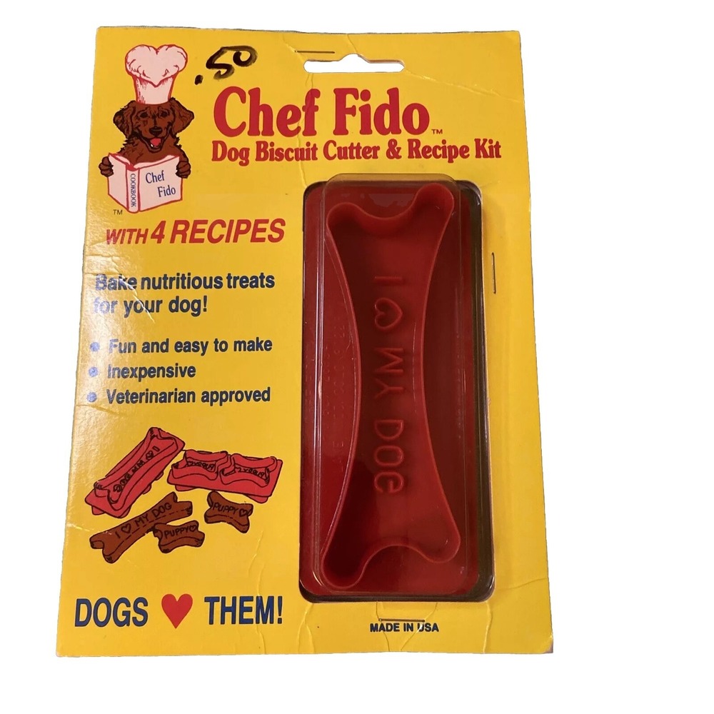 Chef Fido‎ Dog Biscuit Cutter 4 Recipes Bake Easy Nutritious Pet Treats NIB